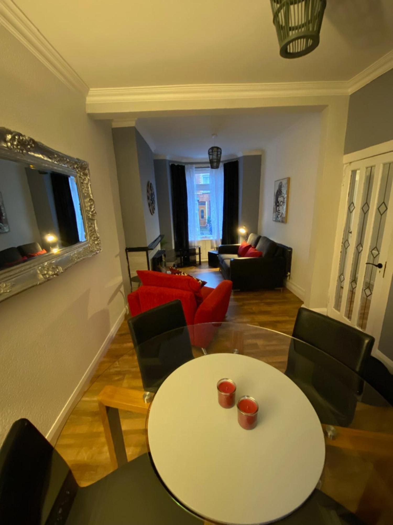 벨파스트 Mountcollyer House 빌라 외부 사진