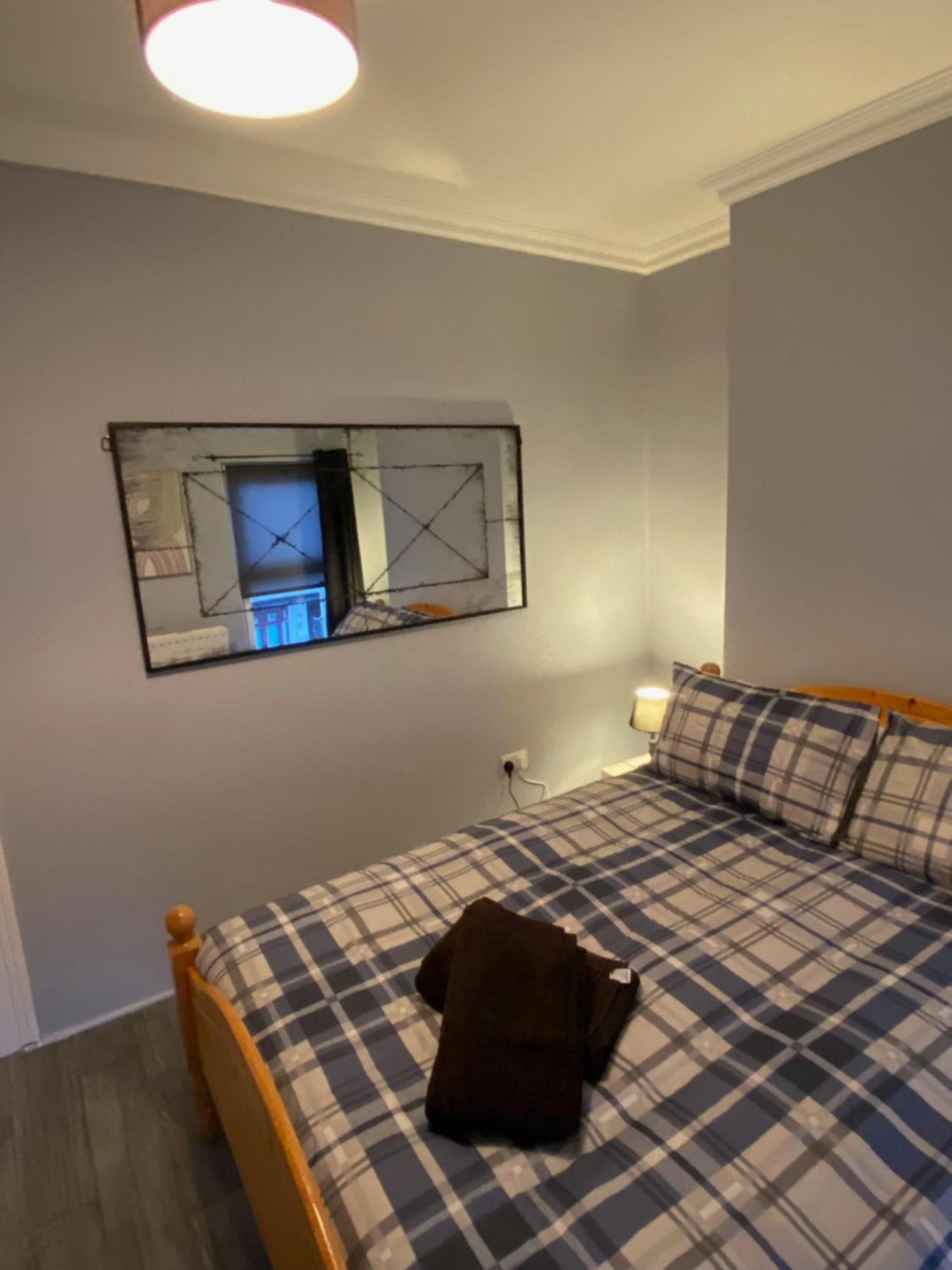 벨파스트 Mountcollyer House 빌라 외부 사진